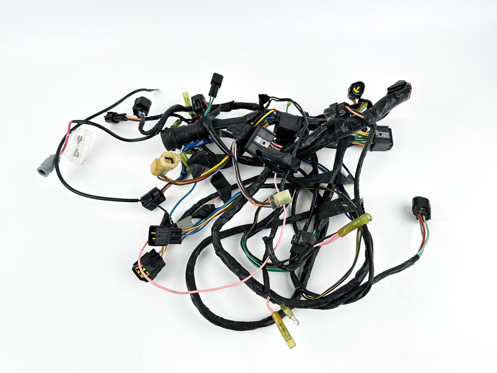 1999 Yamaha 250 HP 2 Stroke Outboard Engine Wire Harness 65L-82590-00-00 OEM