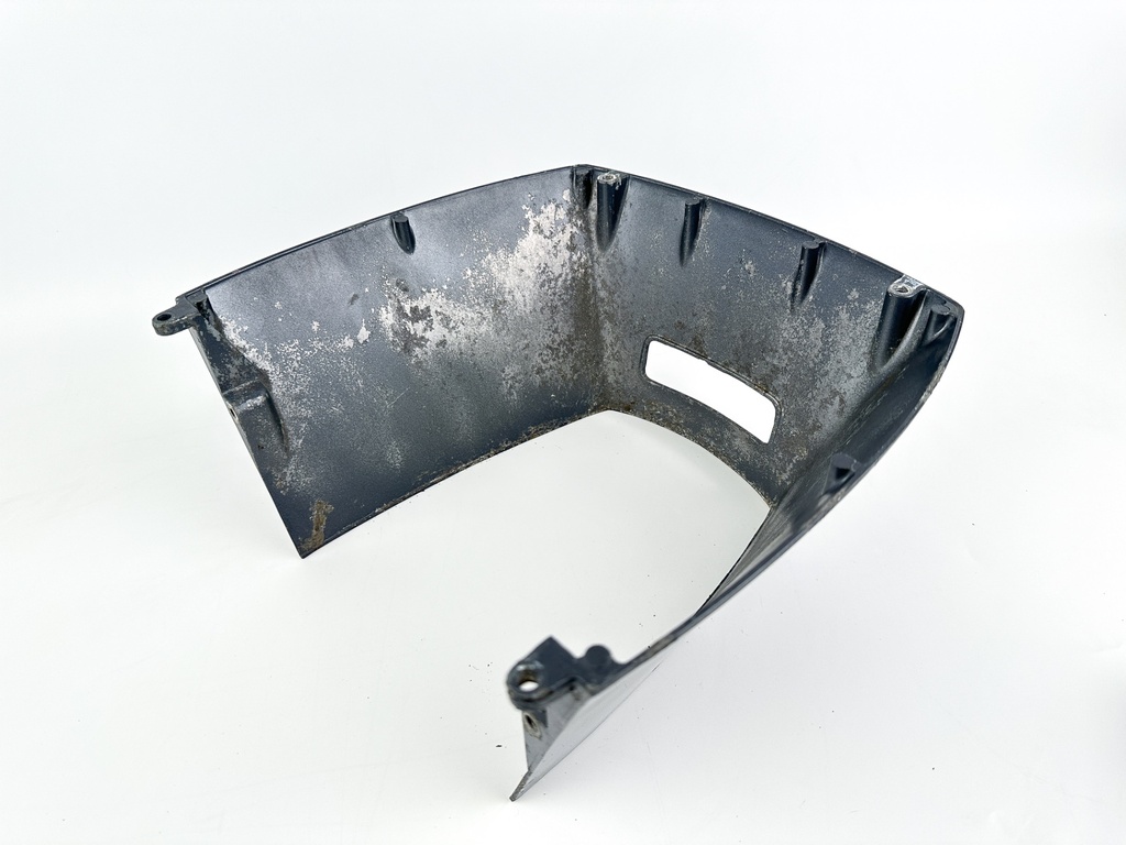 1999 Yamaha 250 HP 2 Stroke Outboard Lower Apron Cover 61A-42741-01-8D OEM