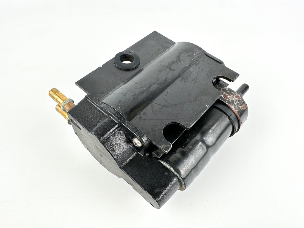 2002 Evinrude 200HP 2 Stroke Outboard Ficht Vapor Separator Tank VST 5004429 OEM