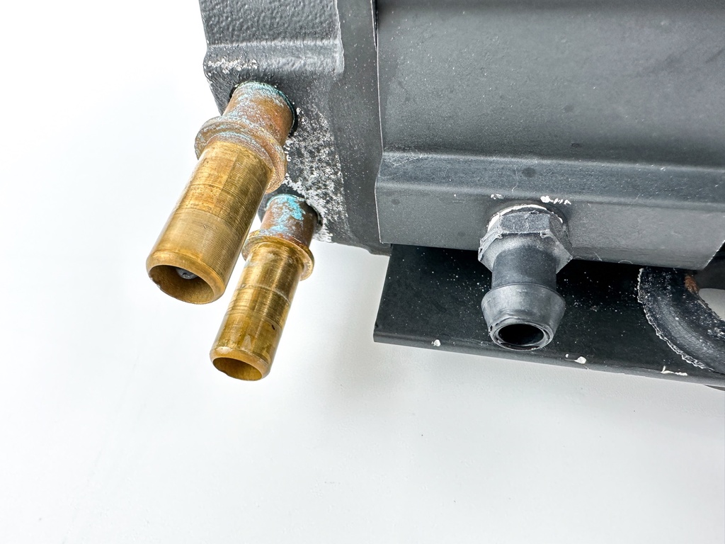 2002 Evinrude 200HP 2 Stroke Outboard Ficht Vapor Separator Tank VST 5004429 OEM