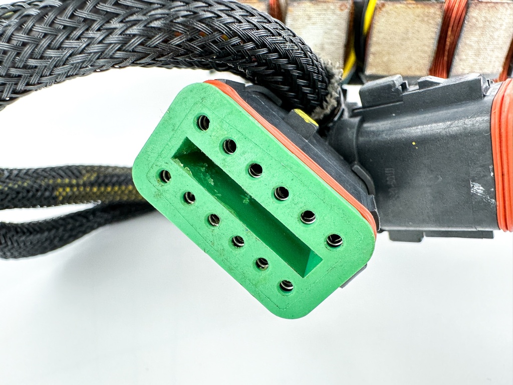 2002 Evinrude 200 HP 2 Stroke Ficht Outboard Stator Assembly 0586571 OEM