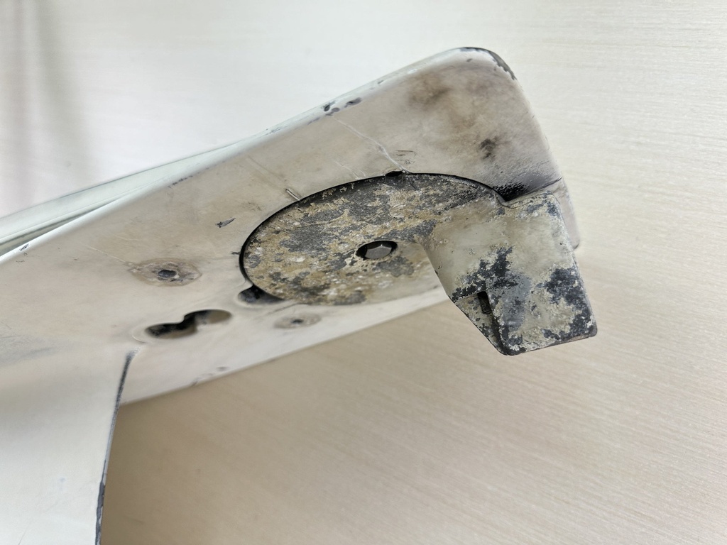 2003 Johnson 150HP 2 Stroke Outboard 25" XL Lower Unit Gear Case RH 5009259