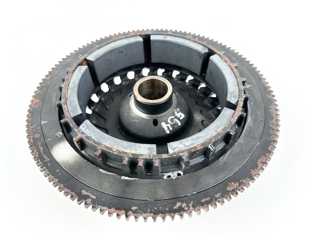 2002 Evinrude 200 HP 2 Stroke Ficht Outboard Flywheel 0586653 OEM