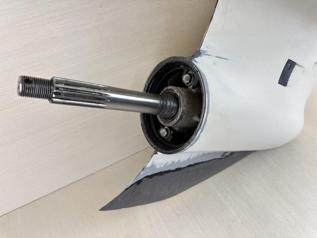 2003 Johnson 150HP 2 Stroke Outboard 25" XL Lower Unit Gear Case RH 5009259