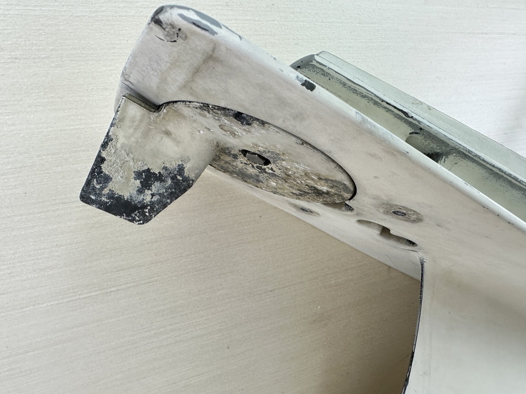 2003 Johnson 150HP 2 Stroke Outboard 25" XL Lower Unit Gear Case RH 5009259