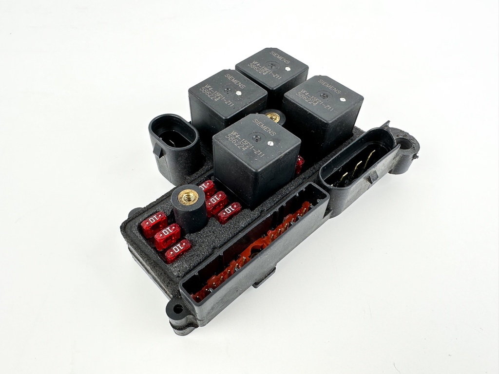 Johnson Evinrude Ficht Power Distribution Panel Fuse Block With Cover 0586754