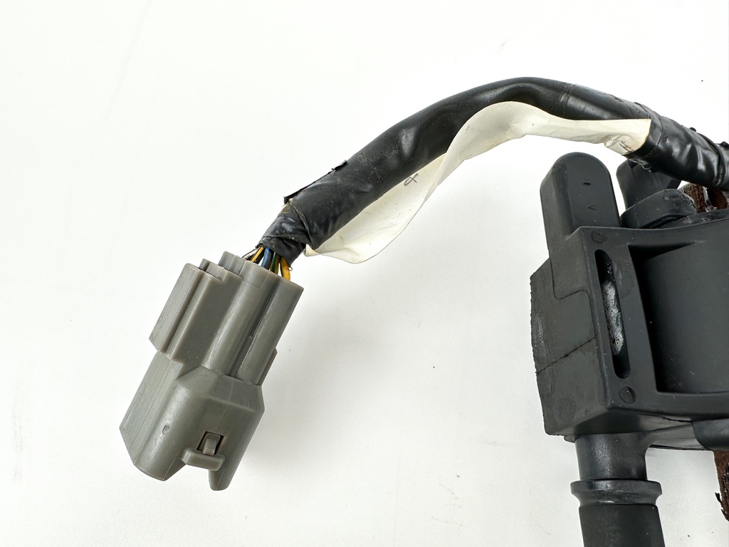 2011 Honda 50 HP 4 Stroke Outboard Ignition Coil Set 30511-ZZ5-013 OEM