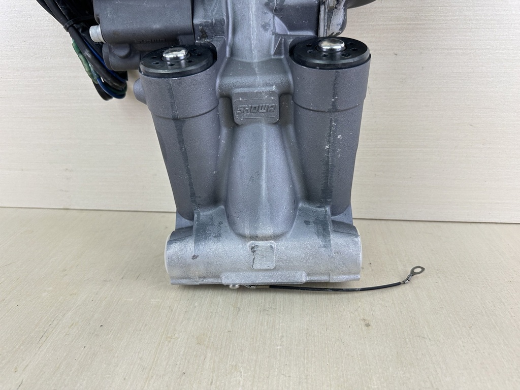 2006 Suzuki 150HP 4 Stroke Outboard Power Trim Tilt Unit Assembly 48503-96J03