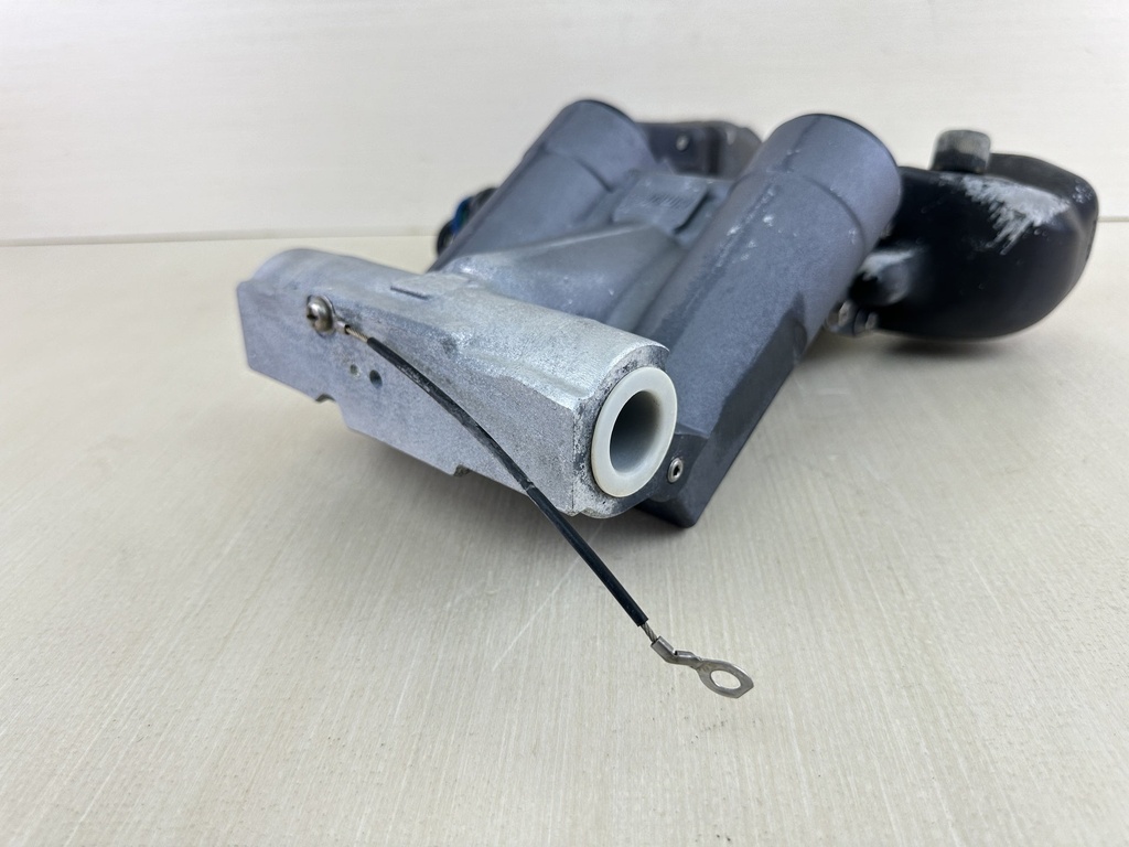 2006 Suzuki 150HP 4 Stroke Outboard Power Trim Tilt Unit Assembly 48503-96J03