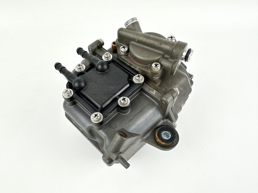 2011 Honda 50 HP 4 Stroke Outboard Vapor Separator Tank VST 16730-ZZ5-023 OEM