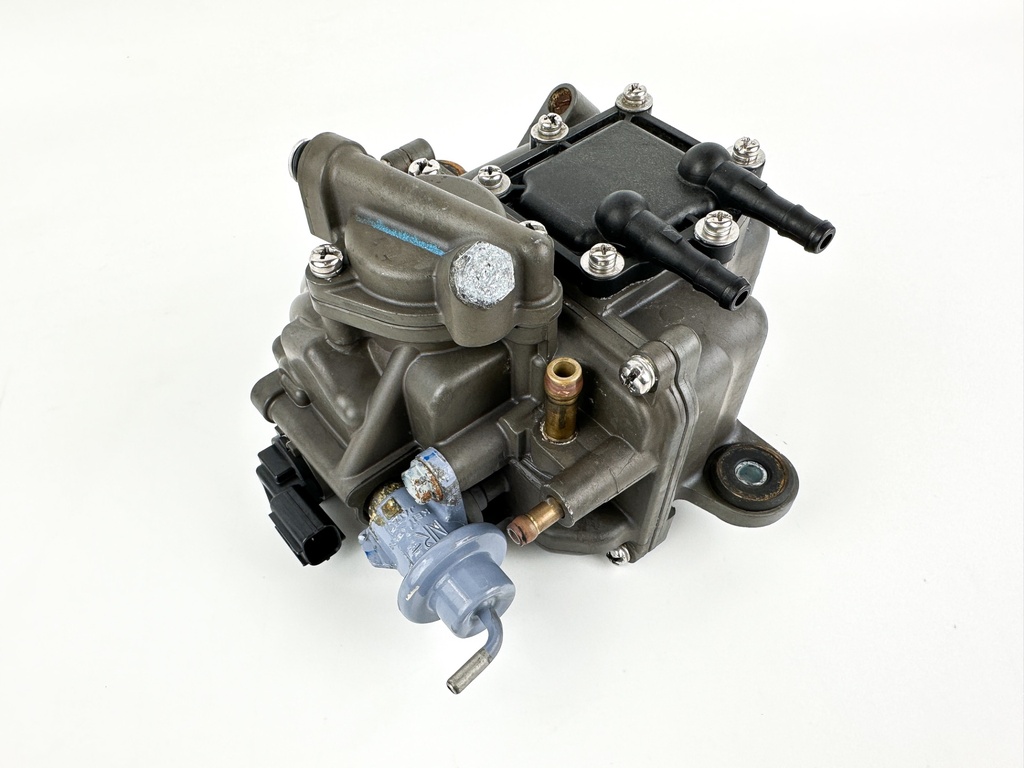 2011 Honda 50 HP 4 Stroke Outboard Vapor Separator Tank VST 16730-ZZ5-023 OEM