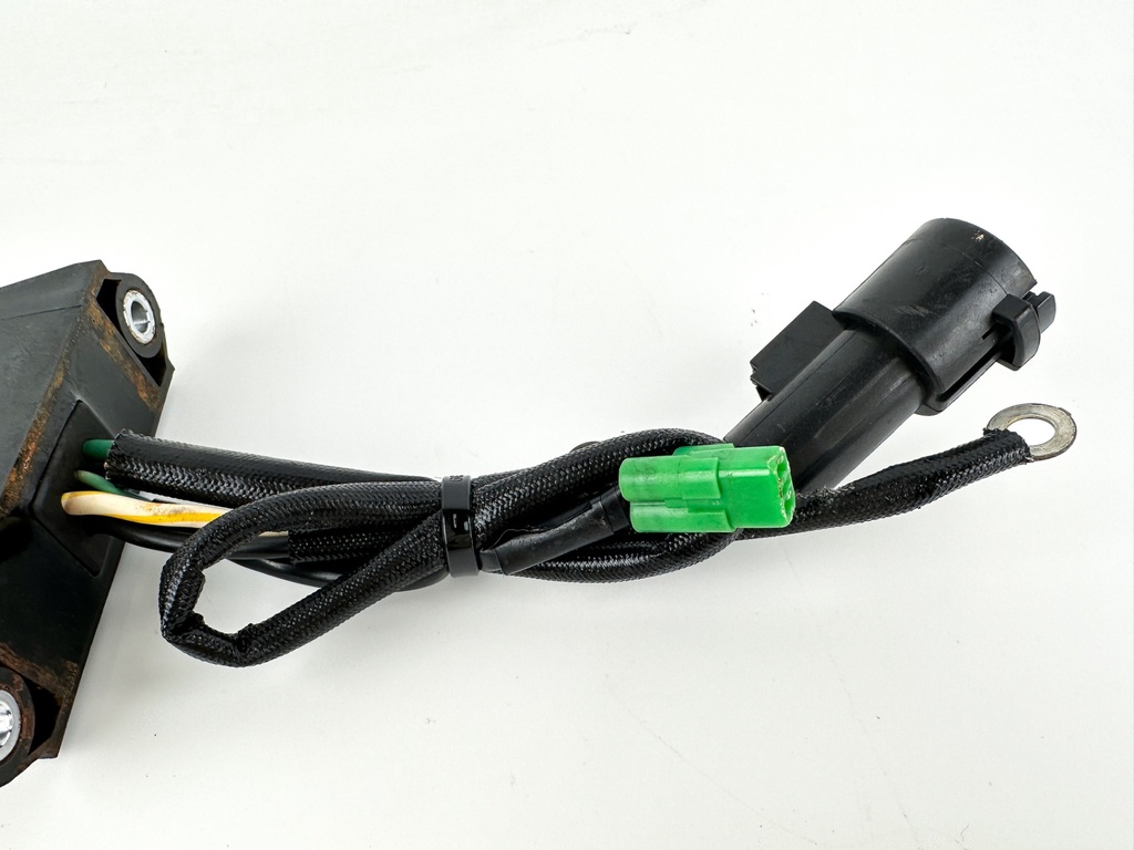 2012 Honda 50 HP 4 Stroke Outboard Trim Tilt Relay 38550-ZZ5-003 OEM