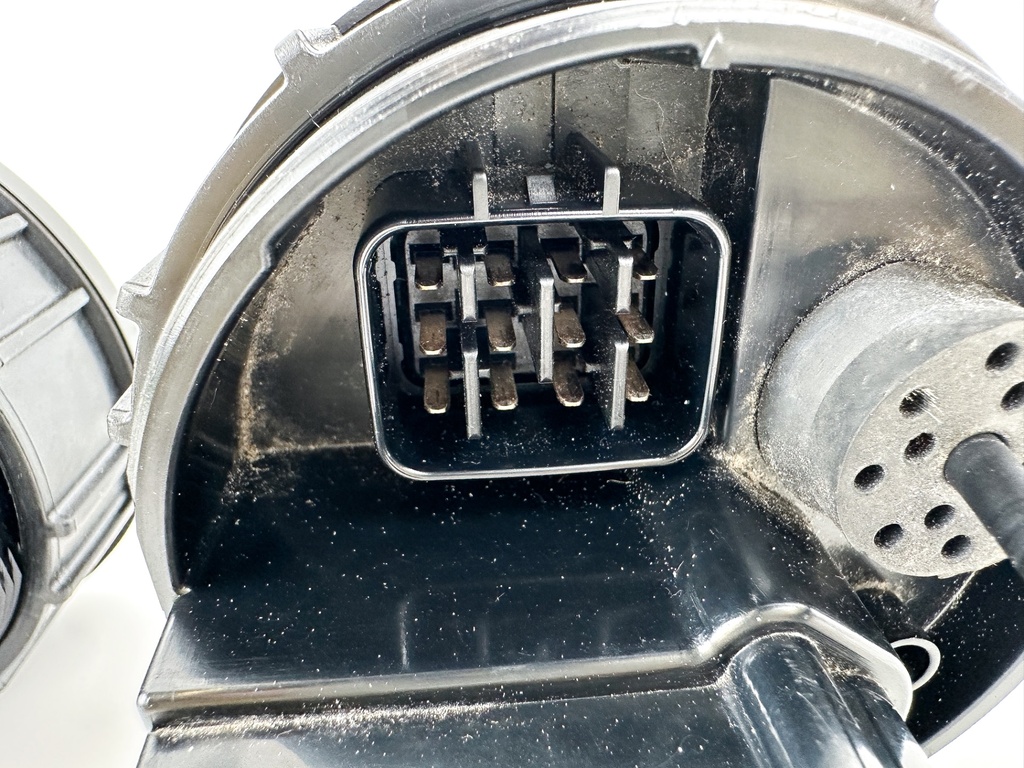 Yamaha Multi-Function Guage Set Fuel Management & Speedometer