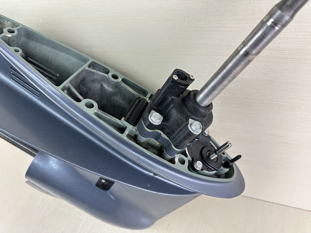 Yamaha 75 80 90 100 HP 4 Stroke Outboard 20" Lower Unit Gear Case