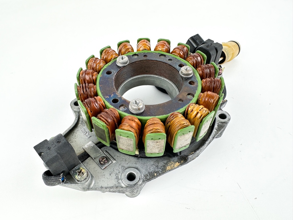 01-2007 Honda 75 90 HP 4 Stroke Outboard Coil Stator Alternator Assembly 31630-ZW1-L01