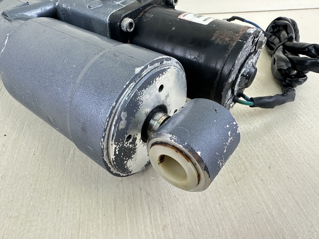 Yamaha 75 80 90 100 HP Outboard Power Trim & Tilt Unit Assembly 67F-43800-01-4D 