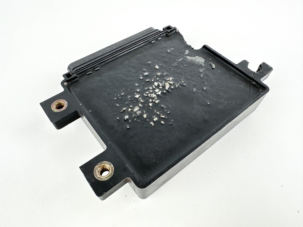2003 Yamaha 225 HP 4 Stroke Outboard Engine Control Unit ECU 69J-8591A-02-00 OEM