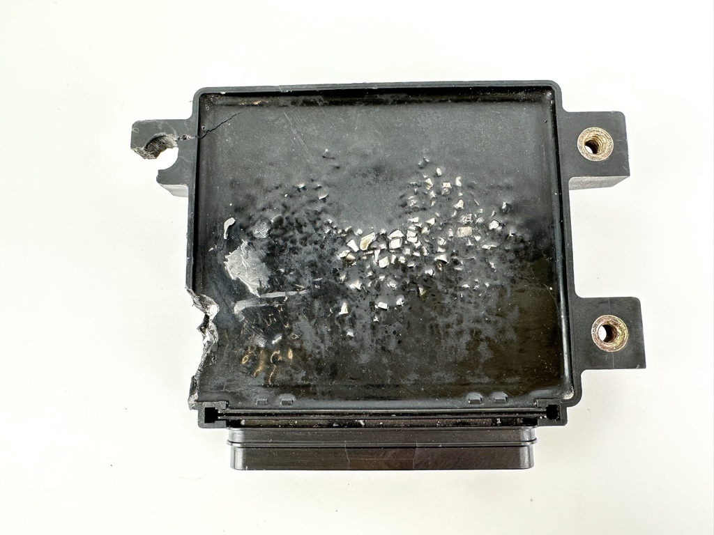 2003 Yamaha 225 HP 4 Stroke Outboard Engine Control Unit ECU 69J-8591A-02-00 OEM