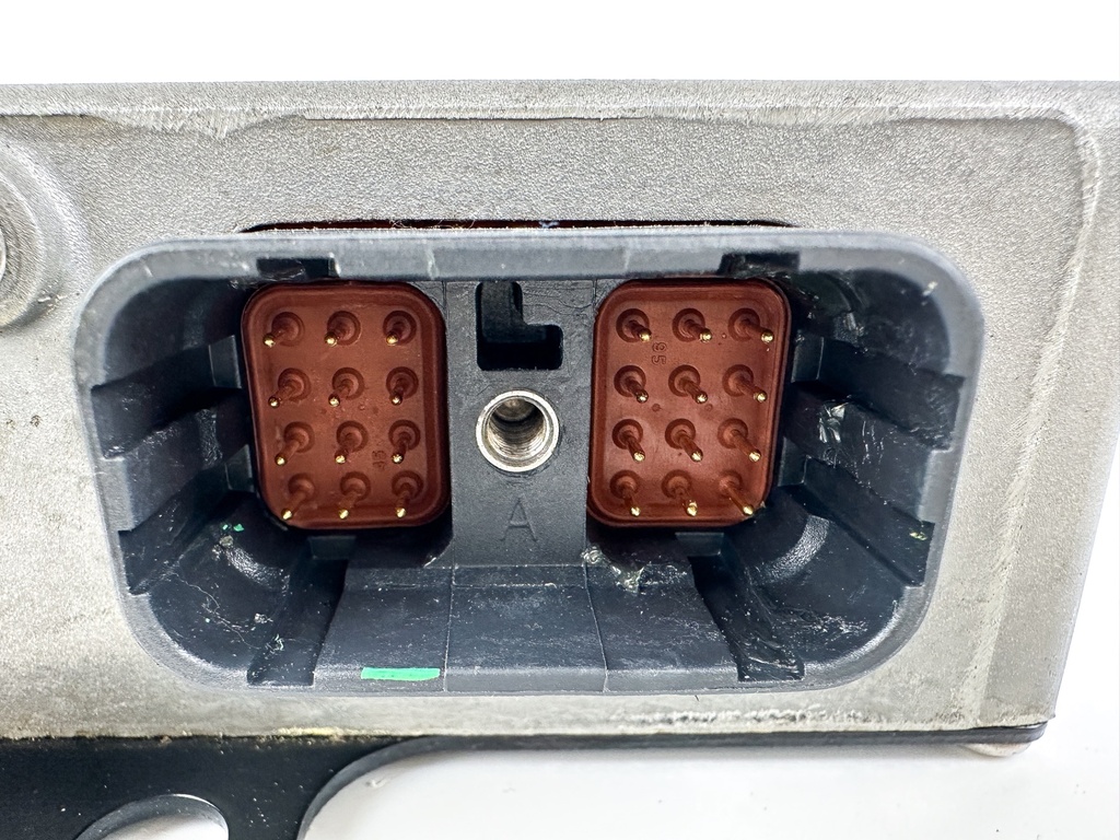 Evinrude Outboard Engine Control Unit ECU EMM Ficht 586724