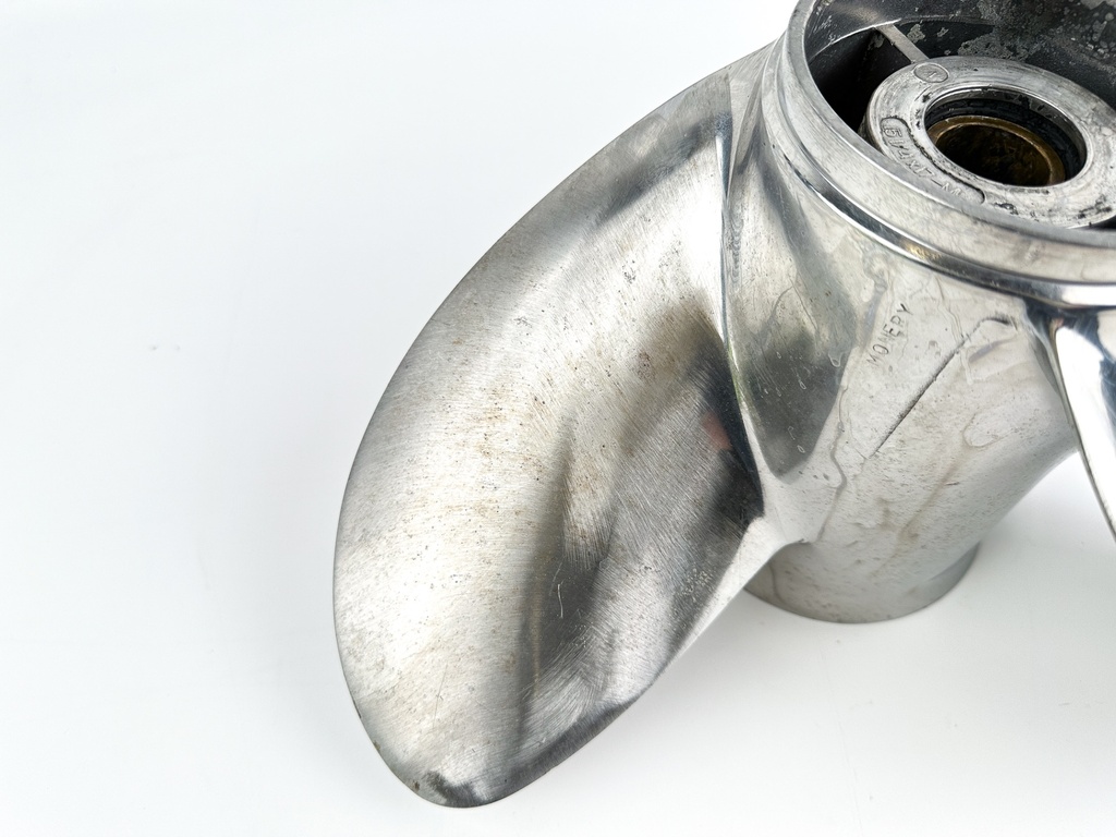 Yamaha Stainless Steel 3 Blade Prop Propeller 15 1/4" x 17P LH Counter