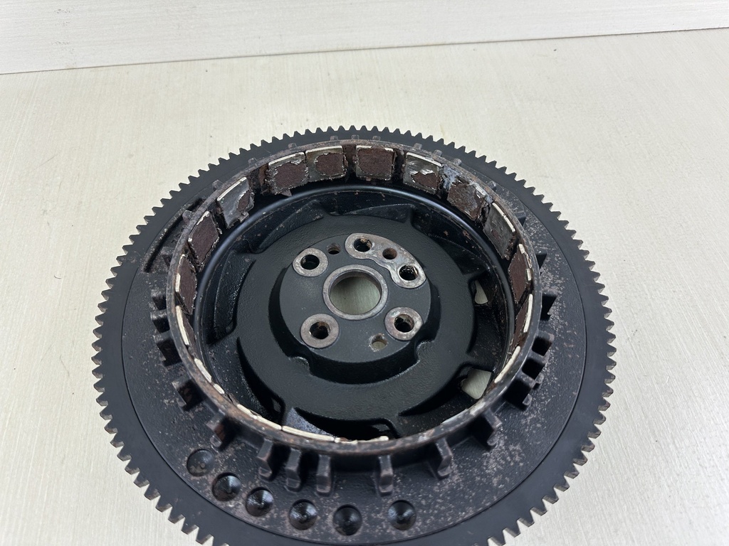 2007 Evinrude 150HP Etec 2 Stroke Outboatd Flywheel Assembly 5007033