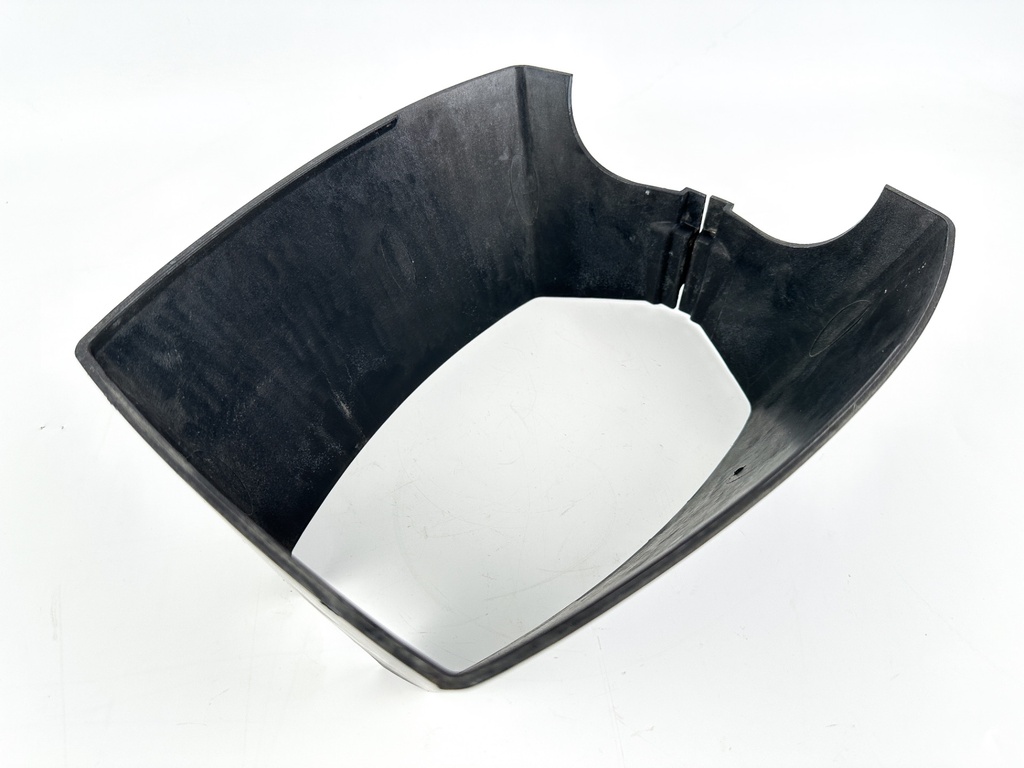 2003 Yamaha 50 HP 2 Stroke Outboard Lower Apron Cover 63D-42741-00-4D OEM