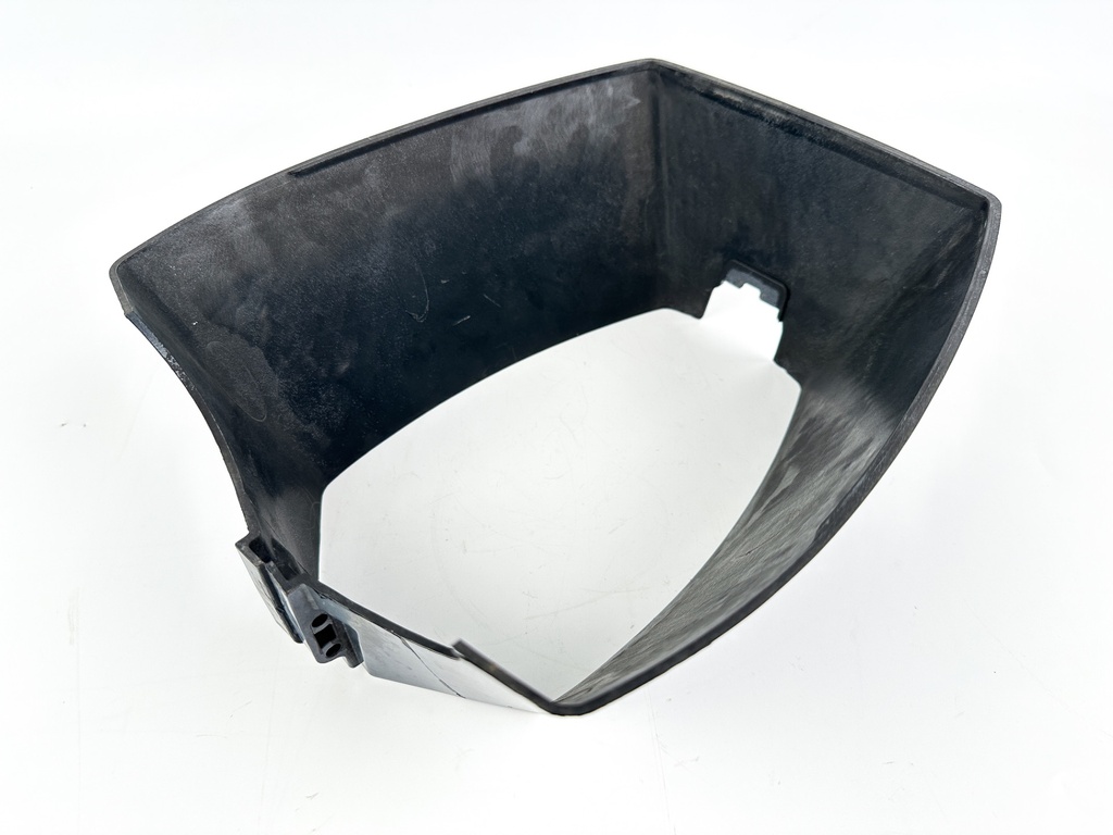 2003 Yamaha 50 HP 2 Stroke Outboard Lower Apron Cover 63D-42741-00-4D OEM