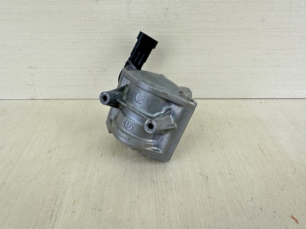 2007 Evinrude 150HP Etec 2 Stroke Outboard Port Left Fuel Injector 5007179