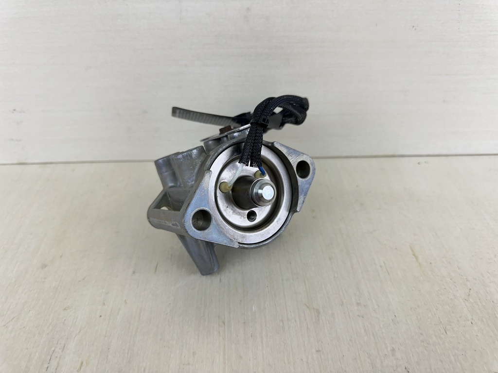 2007 Evinrude 150HP Etec 2 Stroke Outboard Port Left Fuel Injector 5007179