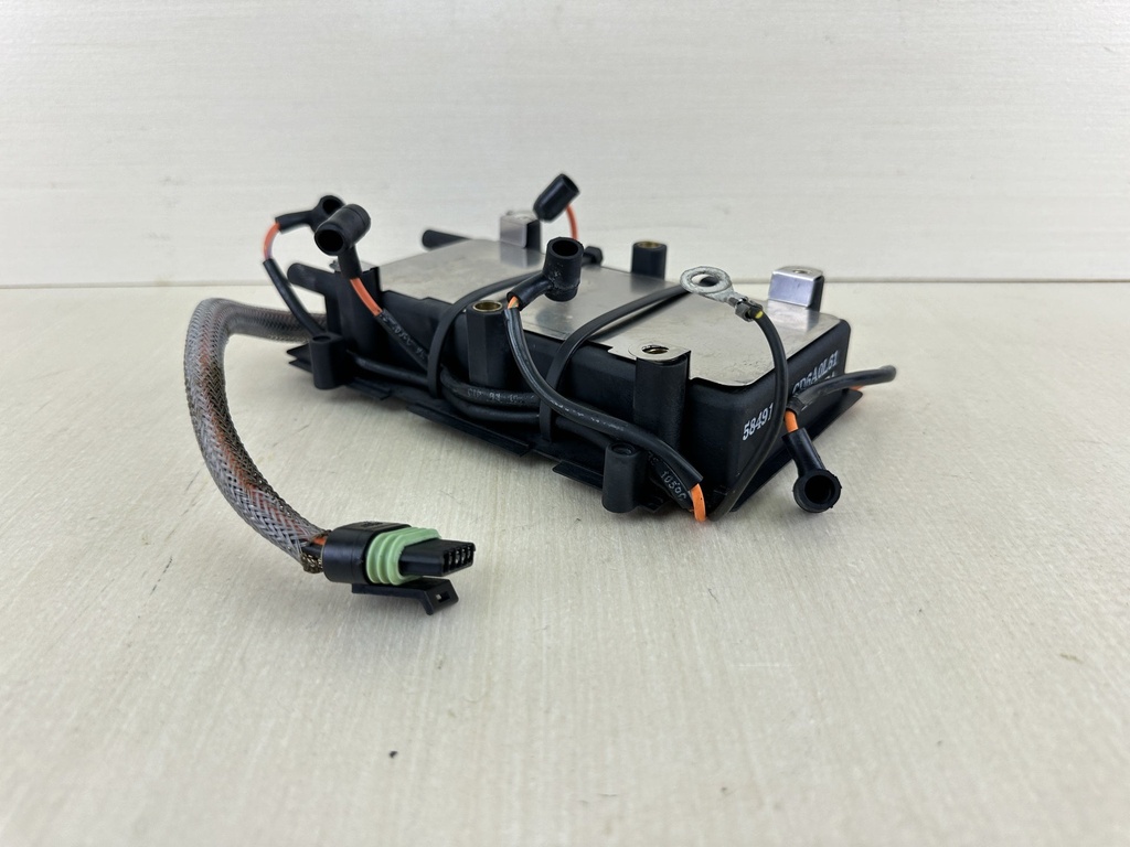 2003 Johnson Evinrude 150HP 2 Stroke Outboard Powerpack Assembly 0584985