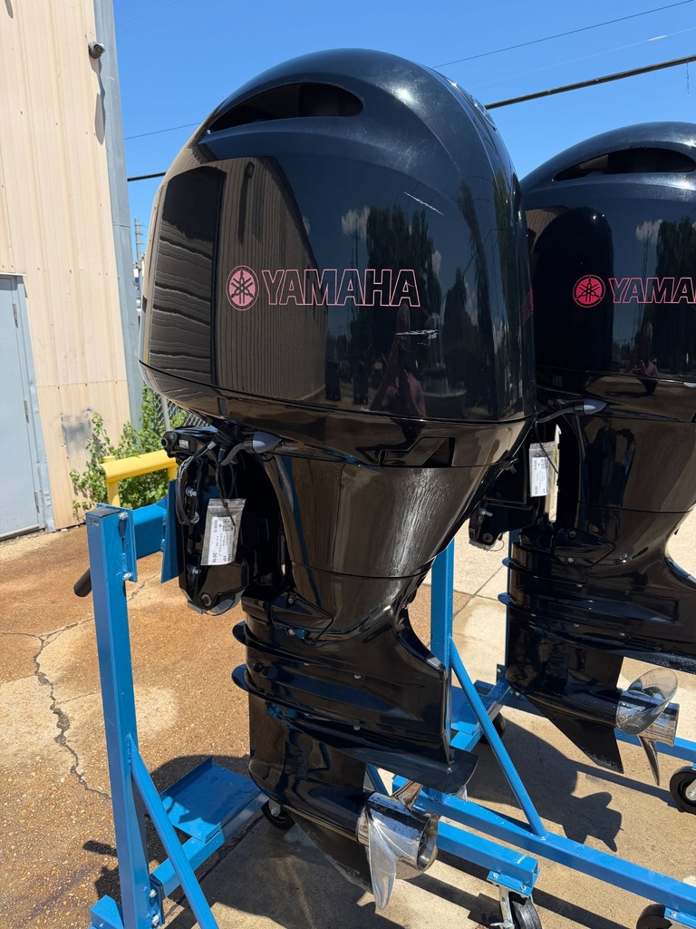 Twin 2017 Yamaha F150 150HP 4 Stroke Outboard Engines 25" Shaft - 205 Hours