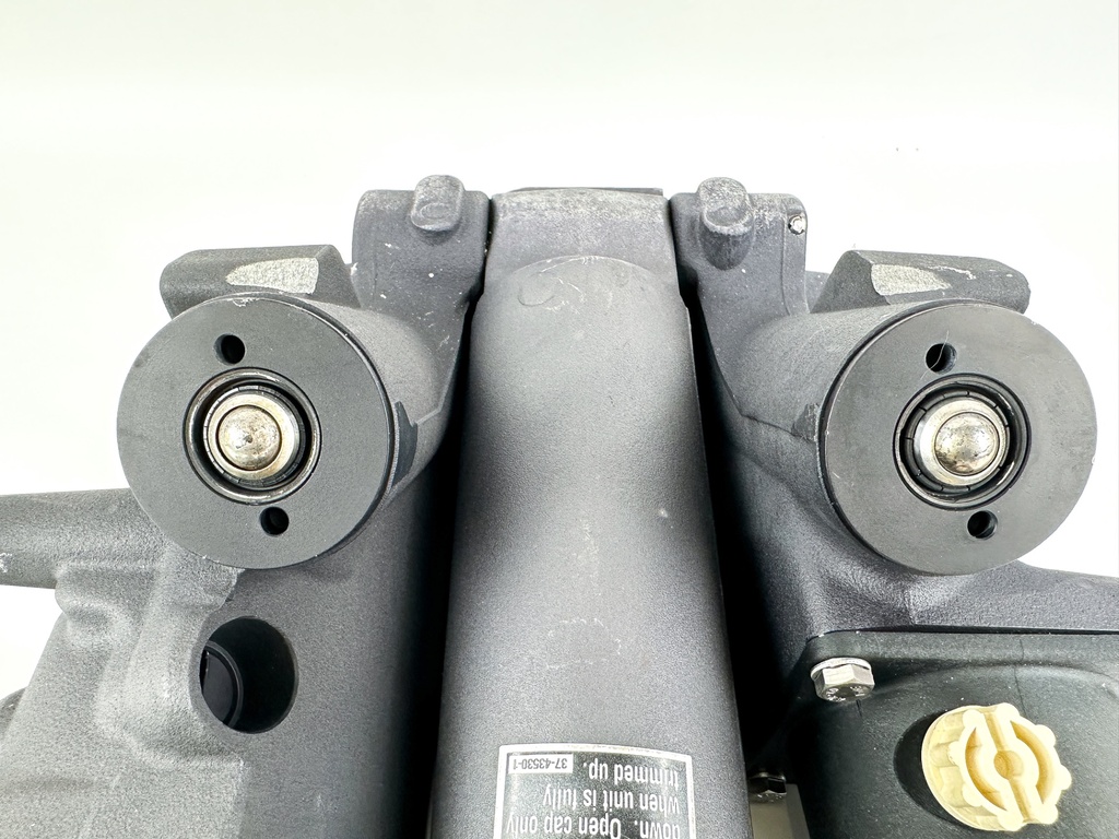 Mercury 135 - 250 HP Optimax EFI Outboard Power Trim & Tilt Unit Assembly - Tested