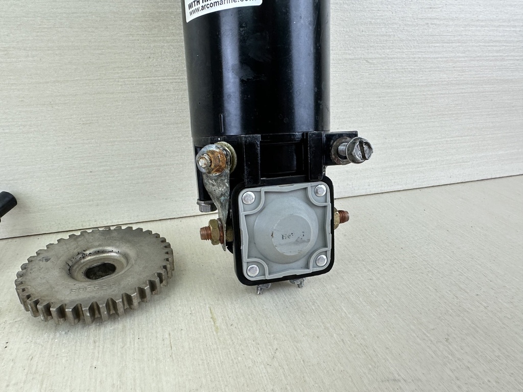 2003 Johnson Evinrude 150HP 2 Stroke Outboard Starter Motor Assembly 0586287