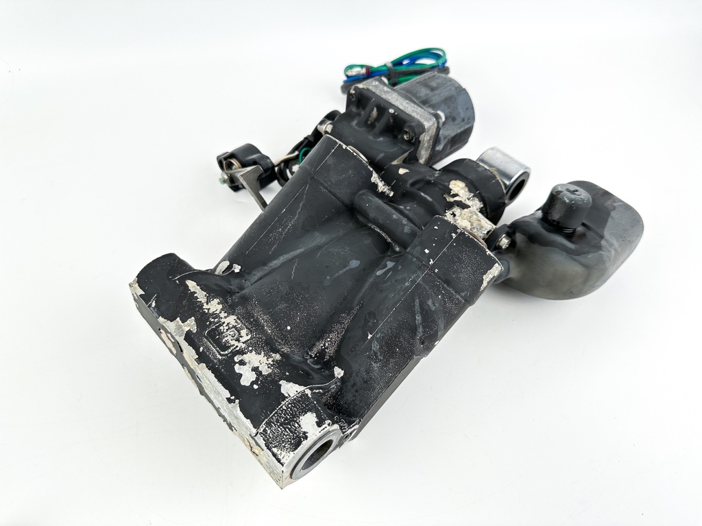 5005115 5007473 5007662 Evinrude Johnson BRP Power Trim & Tilt Unit Assembly