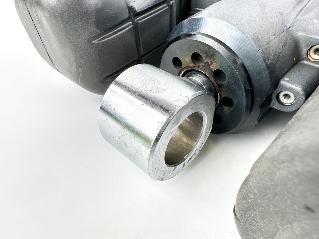 Yamaha 150HP Outboard Engine Power Trim & Tilt Unit Assembly - Tested