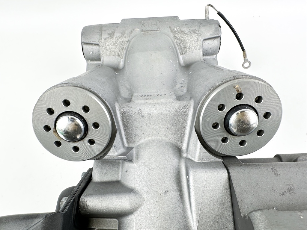 2002 + Honda 90 115 130 135 150 200 225 HP Outboard Power Trim Tilt Unit
