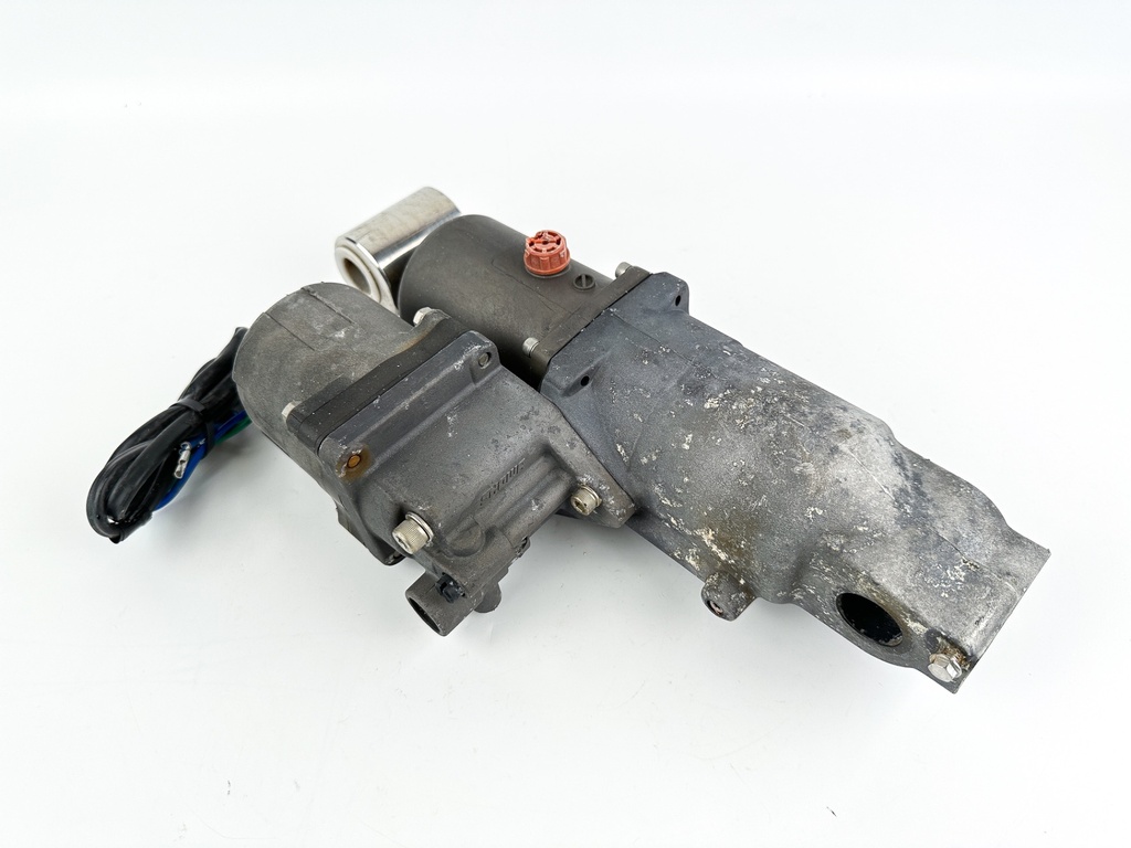 Johnson Evinrude Suzuki DF 70 90 115 HP Outboard Engine Tilt Trim Unit Assembly
