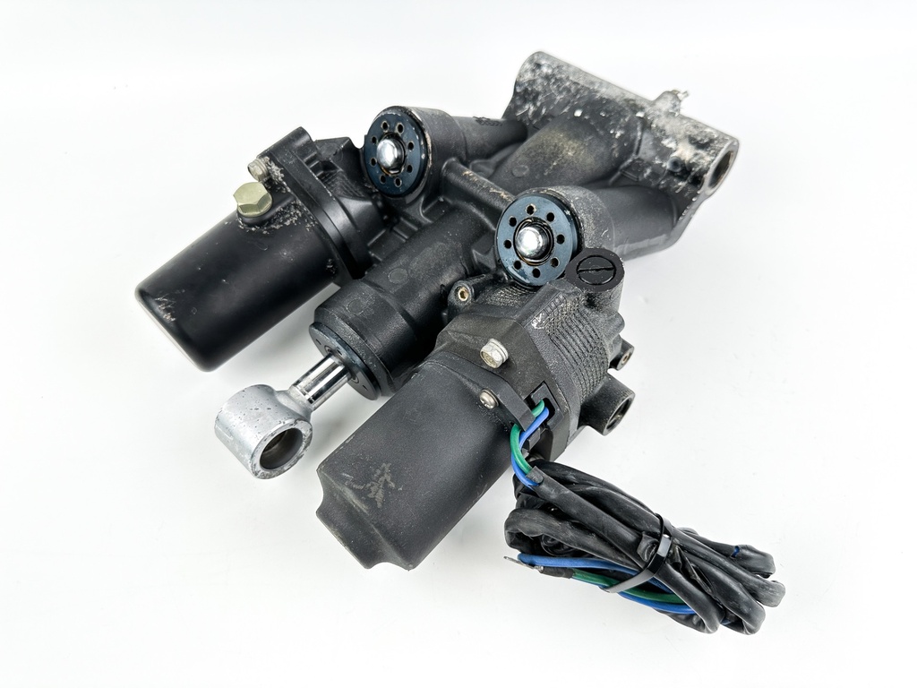 Yamaha 150HP Outboard Engine Power Trim & Tilt Unit Assembly 63P-43800-20-00