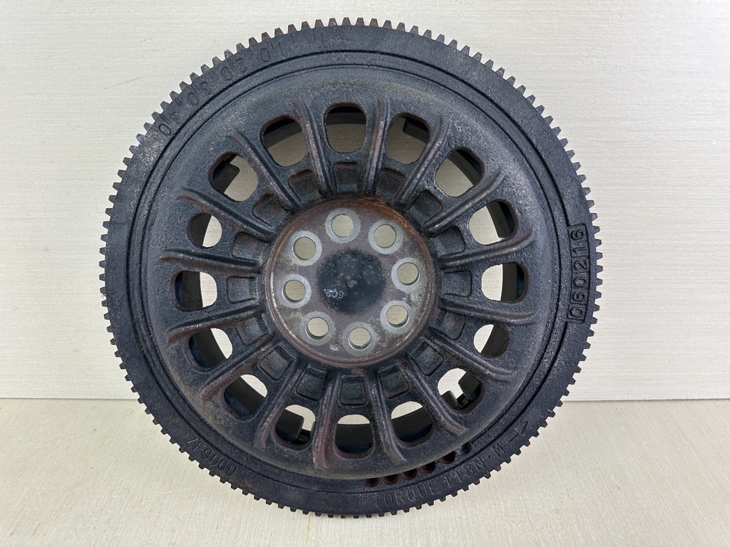 2014 Suzuki 150HP DF150 4 Stroke Outboard Engine Flywheel Assembly 32102-96J02