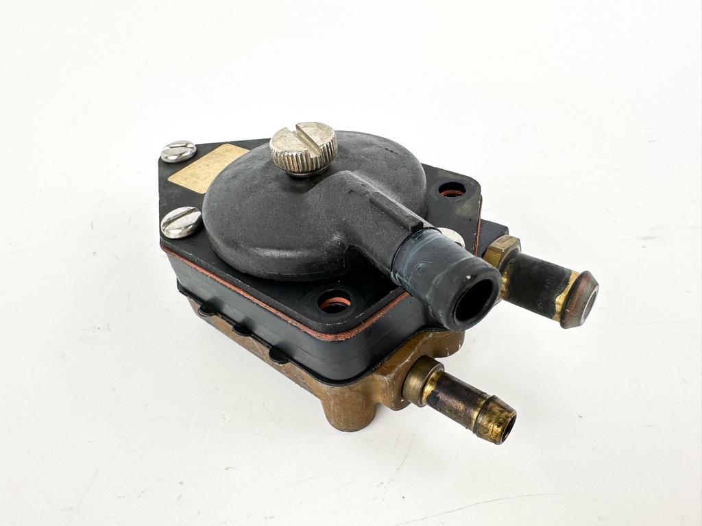 2006 Evinrude 60 HP 2 Stroke Outboard Fuel Lift Pump 5005462 OEM