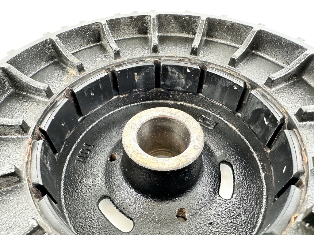 Evinrude Etec 40 50 60 75 90 HP 2 Stroke Etec Flywheel 0586964 586964