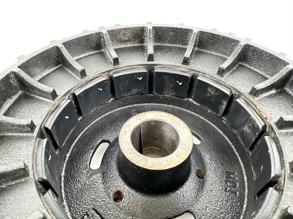 Evinrude Etec 40 50 60 75 90 HP 2 Stroke Etec Flywheel 0586964 586964