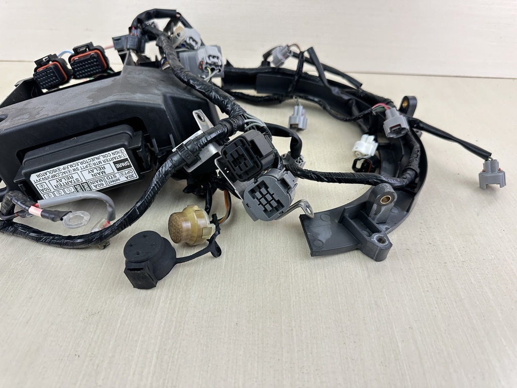 2006 Suzuki 150HP 4 Stroke Outboard Engine Wire Harness Assembly 36610-96J00
