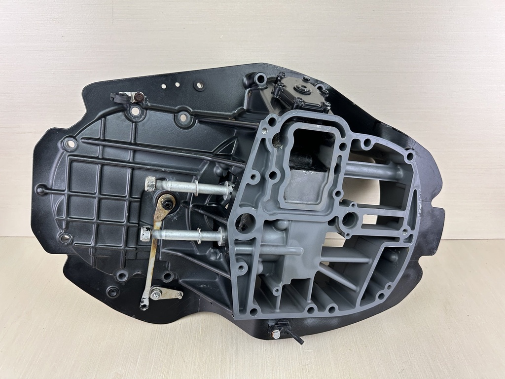 2006 Suzuki 150HP 4 Stroke Outboard Engine Holder Assembly 51111-96J00-0EP