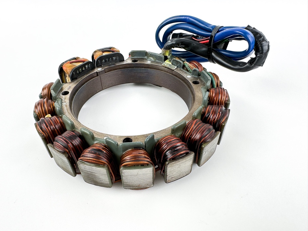 2005 Yamaha 150 HP 2 Stroke Outboard Stator Assembly 6R3-85510-00-00 Tested