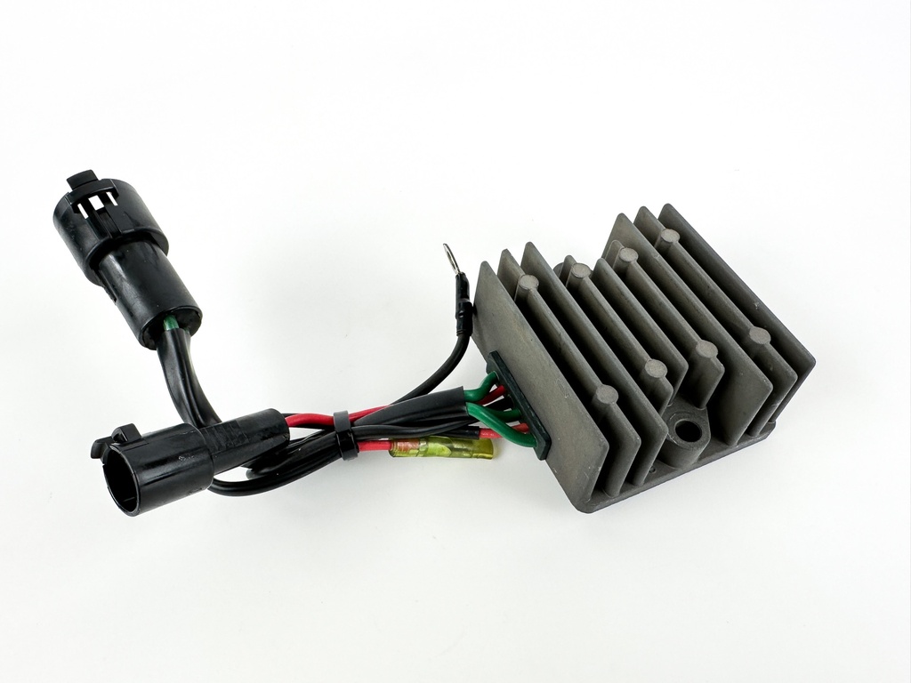 2004 Yamaha 150 HP 2 Stroke Outboard Rectifier & Regulator 6R3-81960-10-00 OEM