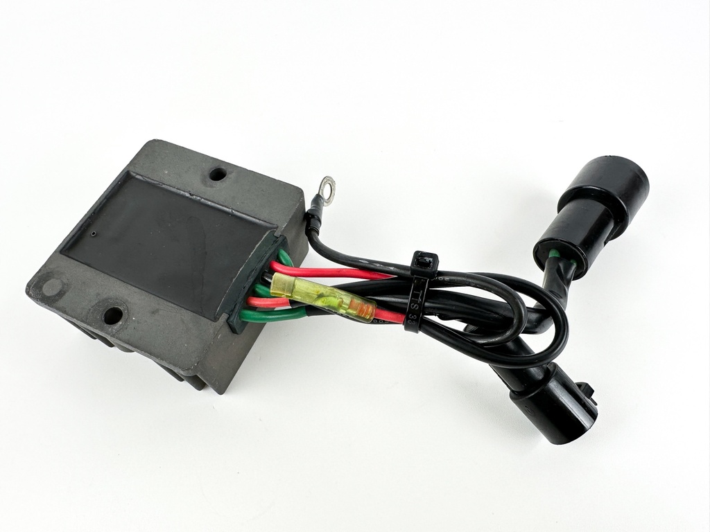 2004 Yamaha 150 HP 2 Stroke Outboard Rectifier & Regulator 6R3-81960-10-00 OEM
