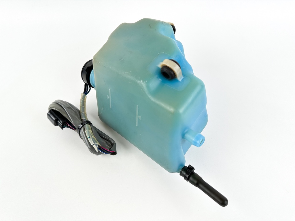 2004 Yamaha 150 HP 2 Stroke Outboard Oil Tank 6E5-21750-05-00 OEM
