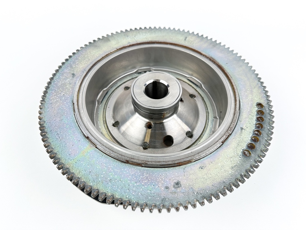 2004 Yamaha 150 HP 2 Stroke Outboard Flywheel Rotor 64D-85550-02-00 OEM