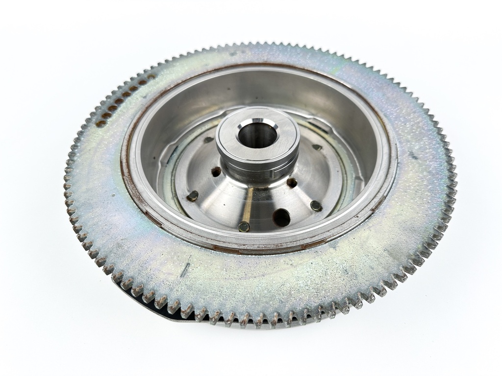 2004 Yamaha 150 HP 2 Stroke Outboard Flywheel Rotor 64D-85550-02-00 OEM